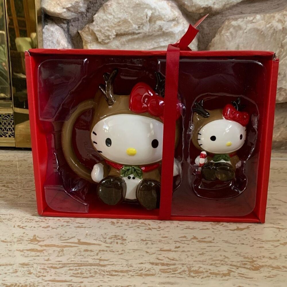 Hello kitty x Blue sky reindeer mug & figure set